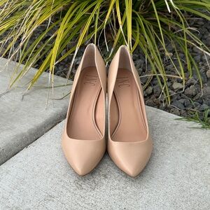 ⚡️NYC Blush Nude Pointed-Toe Pumps